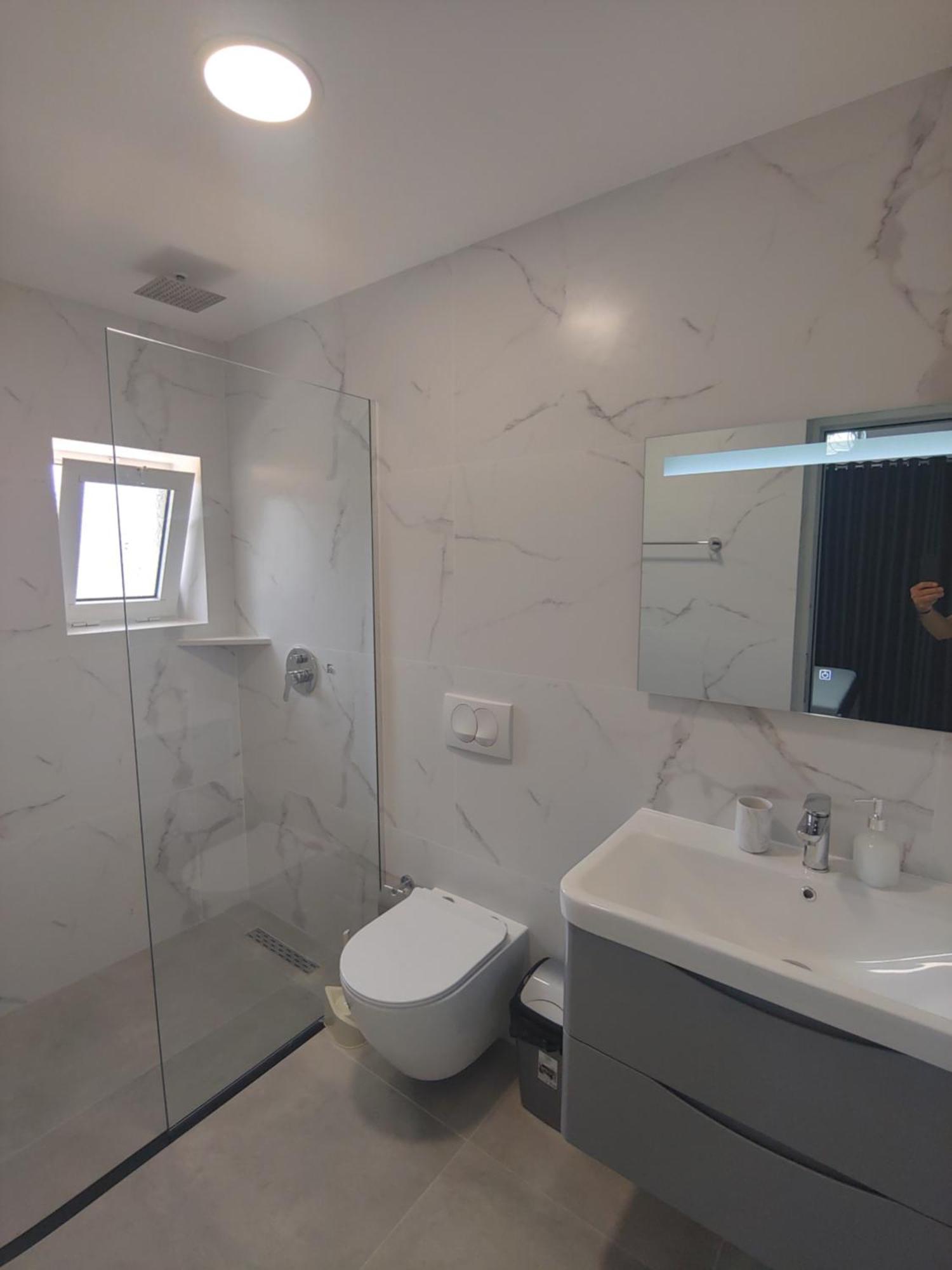 Guesthouse Leo Ksamil Eksteriør billede